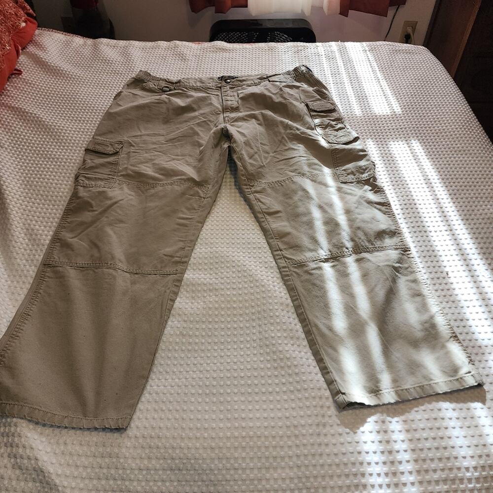 5.11 TACTICAL EUC MENS SZ 44/32 STYLE 74251 MILITARY TACTICAL CARGO KHAKI PANTS